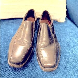 Bostonian men’s black dress shoes/loaferss, size 10.5 M